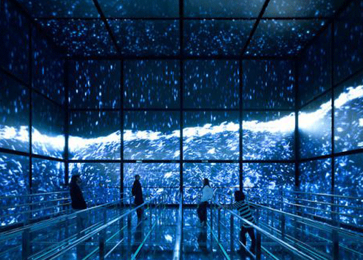 折幕投影在展館展廳的應用場景