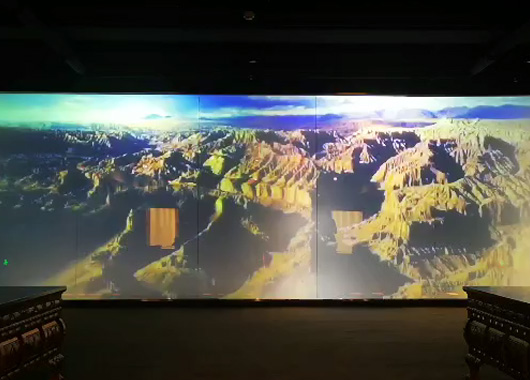 通電玻璃在商務會議室的應用場景