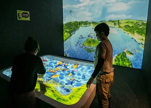 互動沙池、互動沙桌、魔法沙桌、互動投影沙桌在商超娛樂場所的應用場景